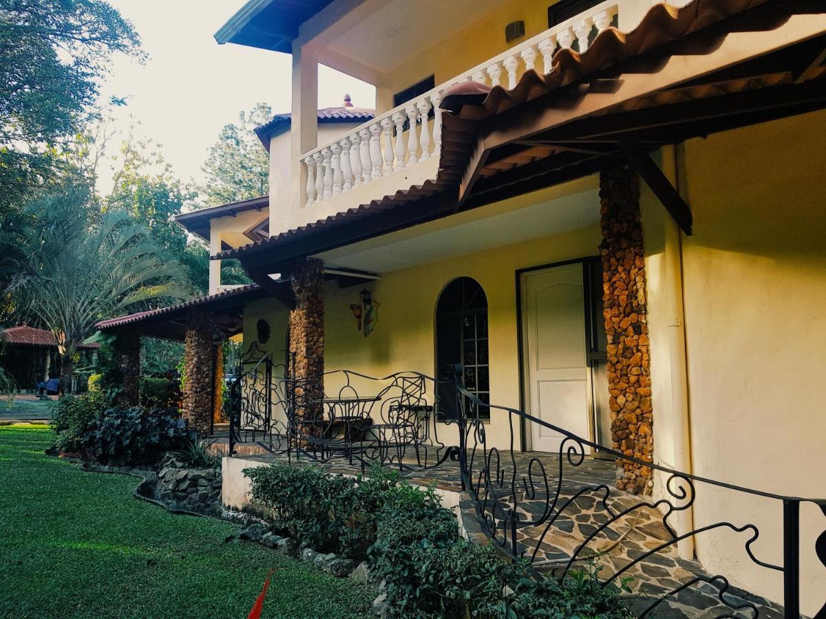 Tower Studio In The Treetops In Altos Del Maria Panama El Picacho 外观 照片